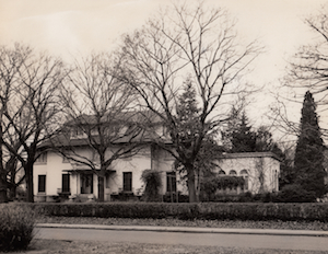 Original Garden City Jewish Center building